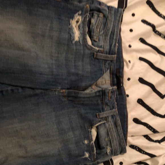 Joe’s distressed denim - Picture 2 of 4